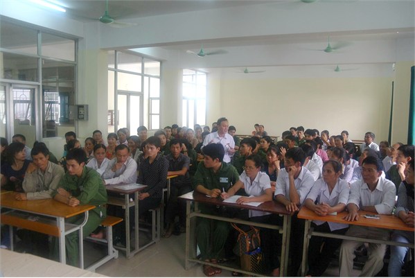 Ký hợp đồng cho 22 thực tập sinh xuất cảnh sang Nhật Bản làm việc.