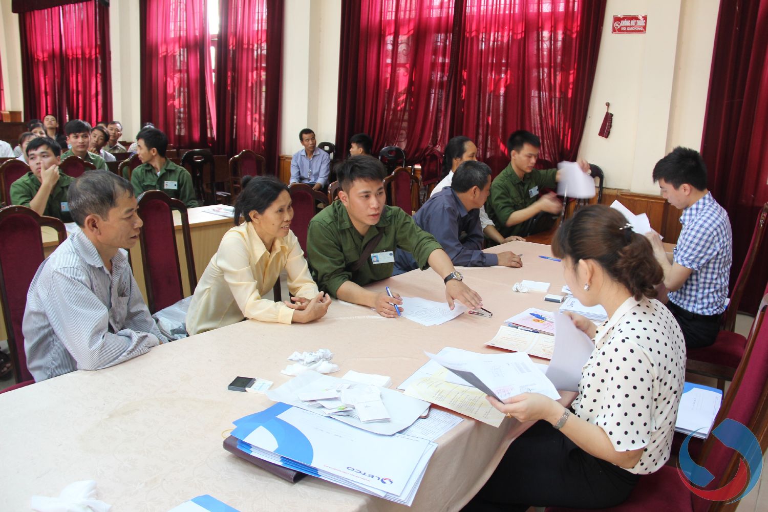 ky hop dong cho 67 tts sang nhat ban thang 05 2016
