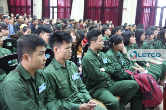105 tts dau tien cua nam 2018 lam thu tuc xuat canh