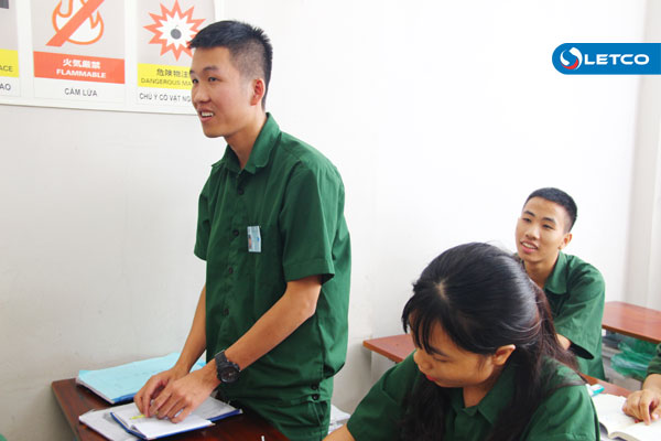 Đoàn công tác Nhật Bản dùng bữa trưa cùng Thực tập sinh LETCO