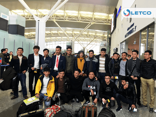 18 dhs han quoc xuat canh ngay 13 12