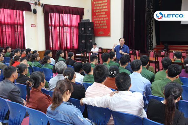 [04/12/2018] 28 TTS và hơn 60 người đại diện TTS ký hợp đồng