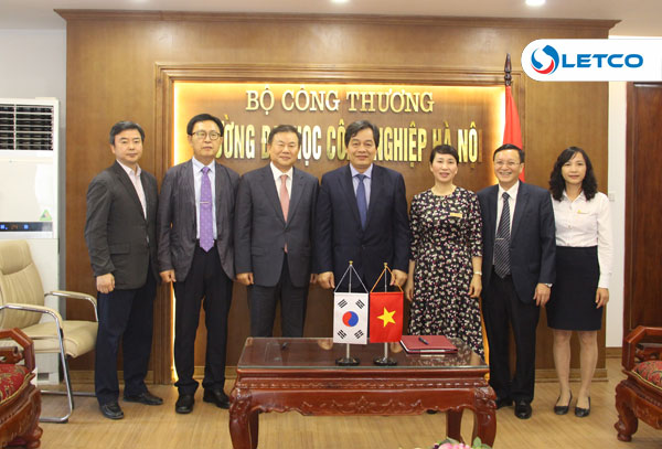 Ký MOU hợp tác đào tạo với Trường CĐ Kunjang, Hàn Quốc