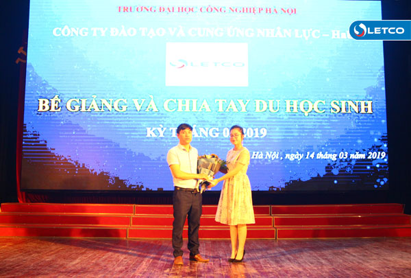 Bế giảng khóa đào tạo DHS kỳ tháng 04/2019