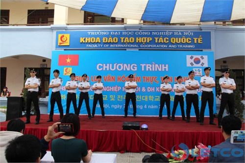 giao luu van hoa am thuc van nghe sinh vien dh keijeon han quoc va dh cong nghiep ha noi