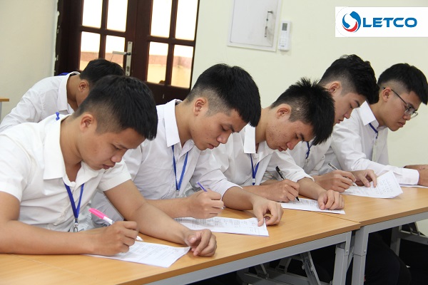 19 thí sinh bước vào buổi thi tuyển Công ty Zero Kyushu