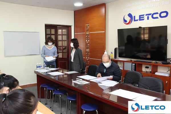 Thi tuyển đơn hàng cho nữ vào nghiệp đoàn Nishinihon