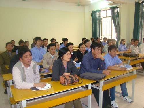 Ký hợp đồng cho 5 TNS đi tu nghiệp và thực tập tại Nhật Bản