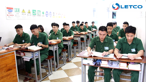 Ngôn ngữ là yếu tố quyết định đến sự thành công nơi xứ người