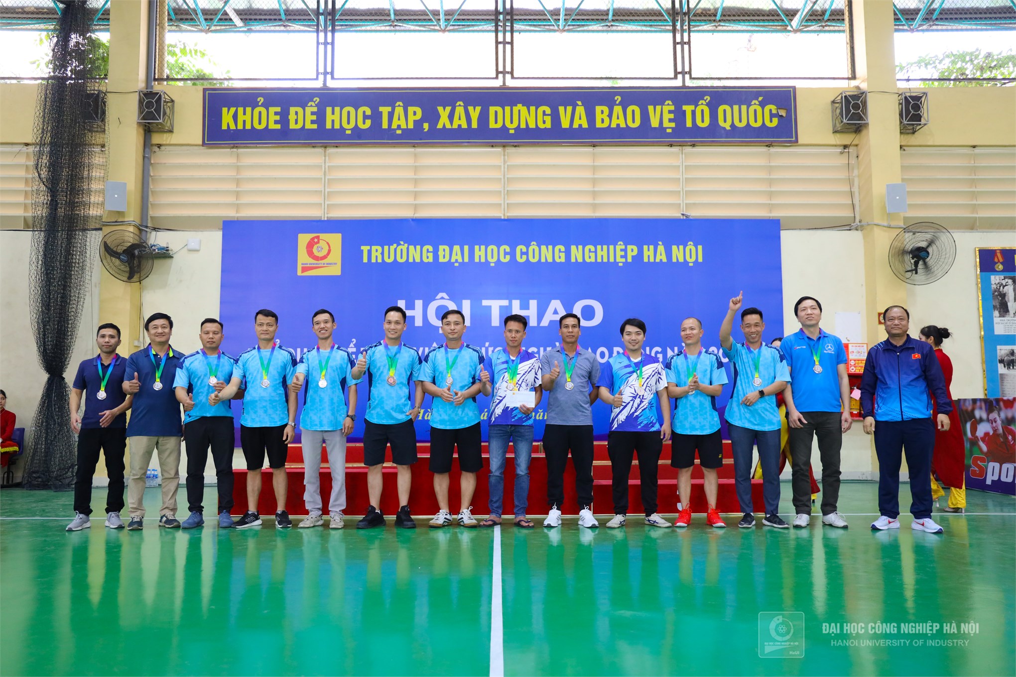 Tưng bừng Hội thao Thể dục thể thao viên chức, người lao động Trường Đại học Công nghiệp Hà Nội năm 2022