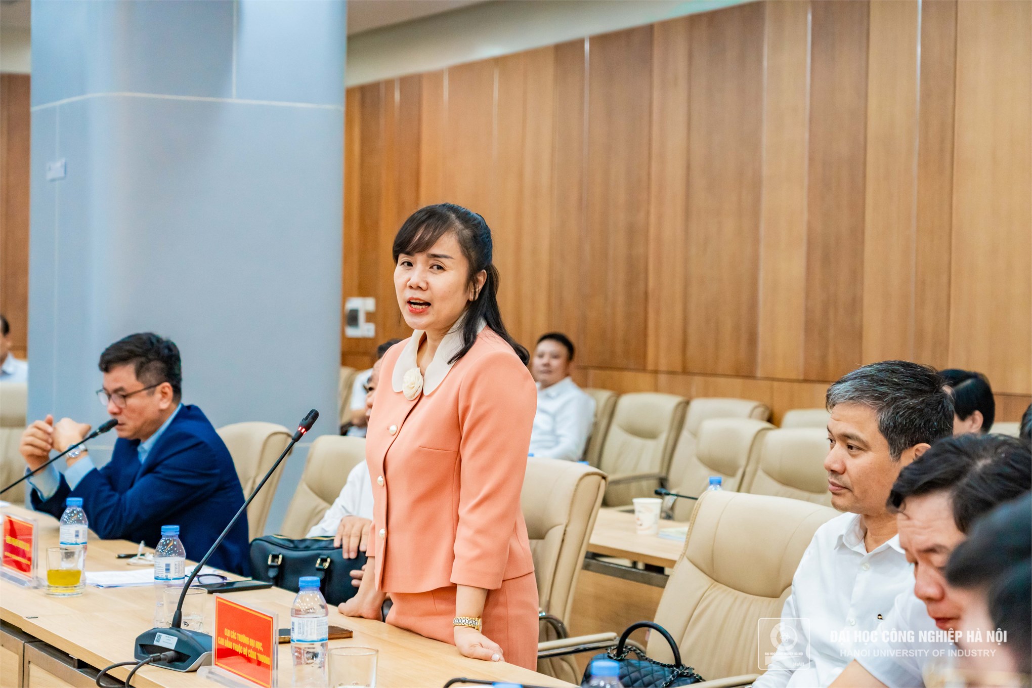 Phát triển mô hình doanh nghiệp trong trường đại học, cao đẳng thuộc Bộ Công Thương