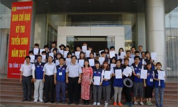 Tổng kết và trao chứng nhận cho 30 sinh viên trường Đại học ChonBuk.